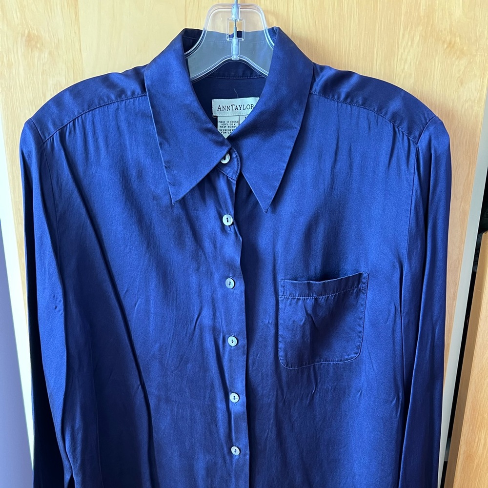Ann Taylor EUC silk purple color